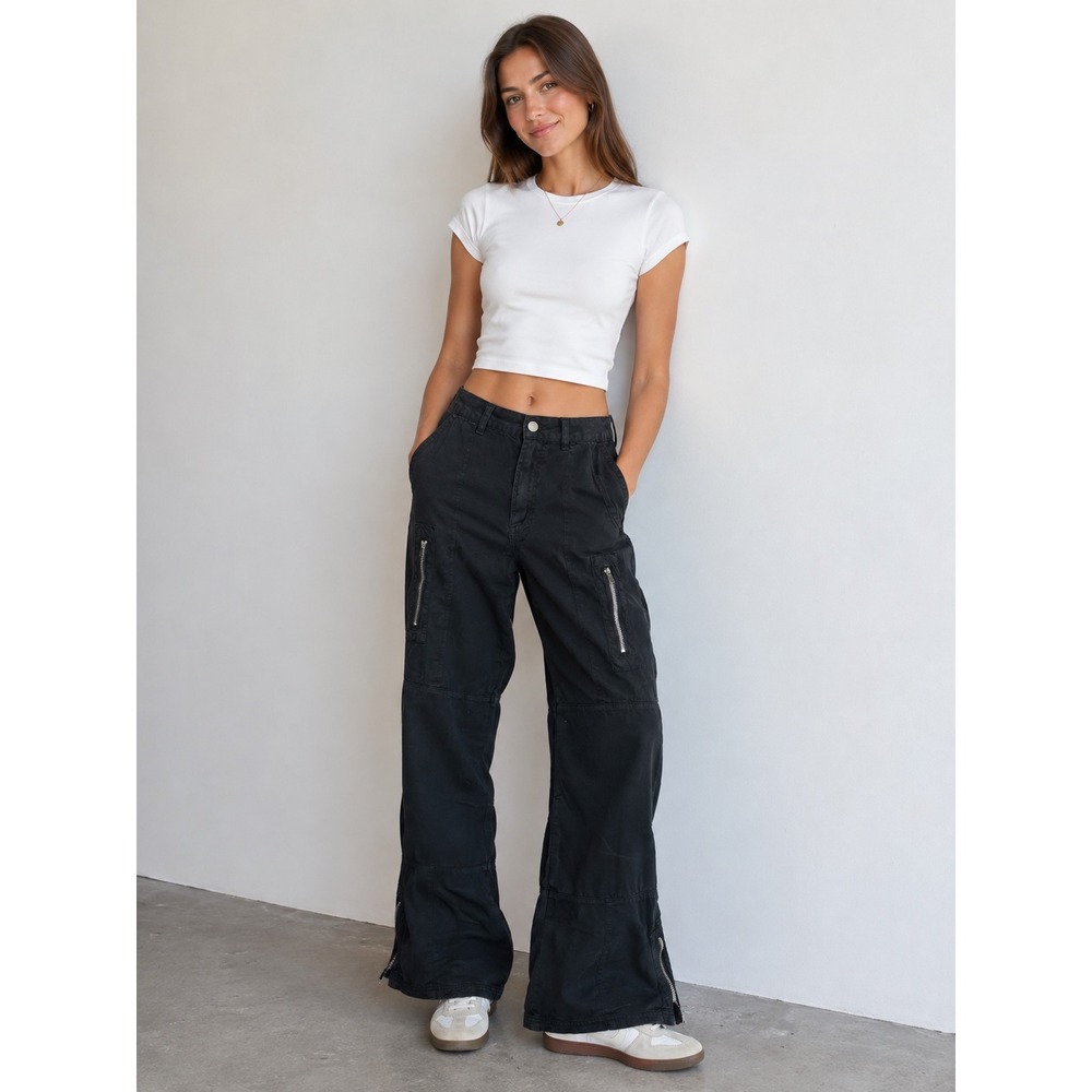 Forever 21 Womens Black Tencel Cargo Pants Wide Leg Zipper Detail‎ Size XS